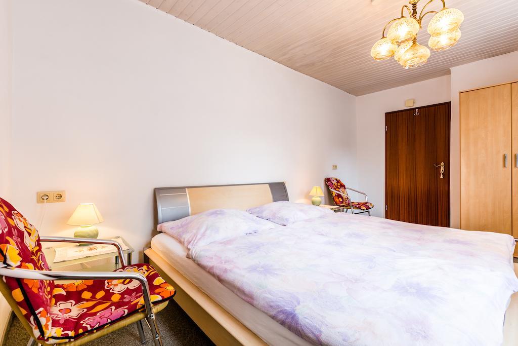 Ferienwohnung Koeln-Altstadt-Nord Екстериор снимка