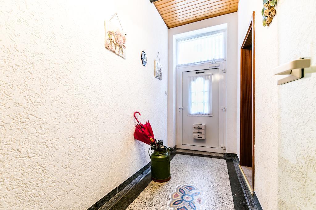Ferienwohnung Koeln-Altstadt-Nord Стая снимка