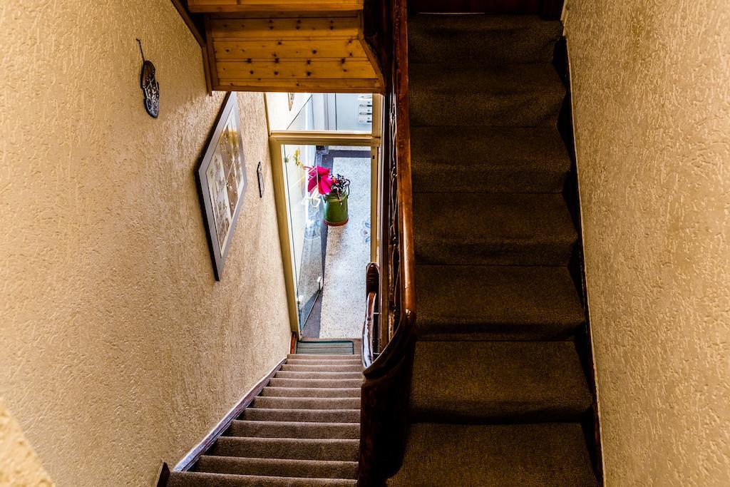 Ferienwohnung Koeln-Altstadt-Nord Стая снимка