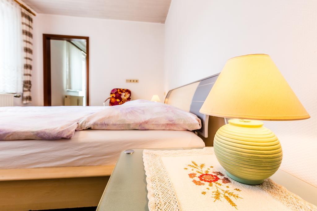 Ferienwohnung Koeln-Altstadt-Nord Стая снимка